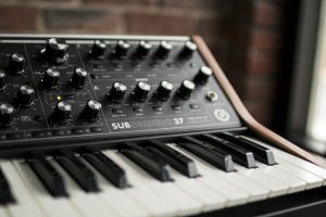 Synthétiseur analogique Moog Subsequent 37, Synthé Moog, clavier Moog