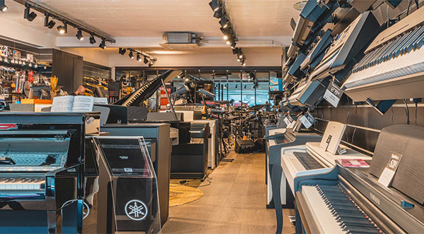 Le magasin Keymusic Bruxelles devient Star's Music Bruxelles  !