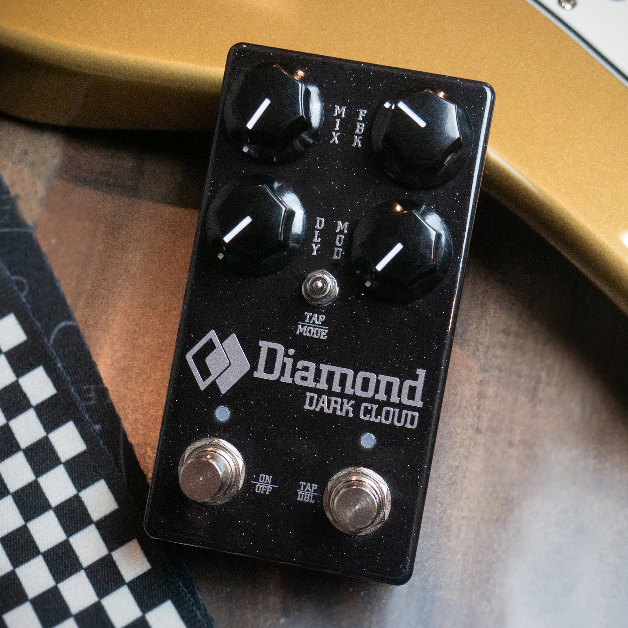 Diamond Dark Cloud - PÉdale Reverb / Delay / Echo - Variation 1