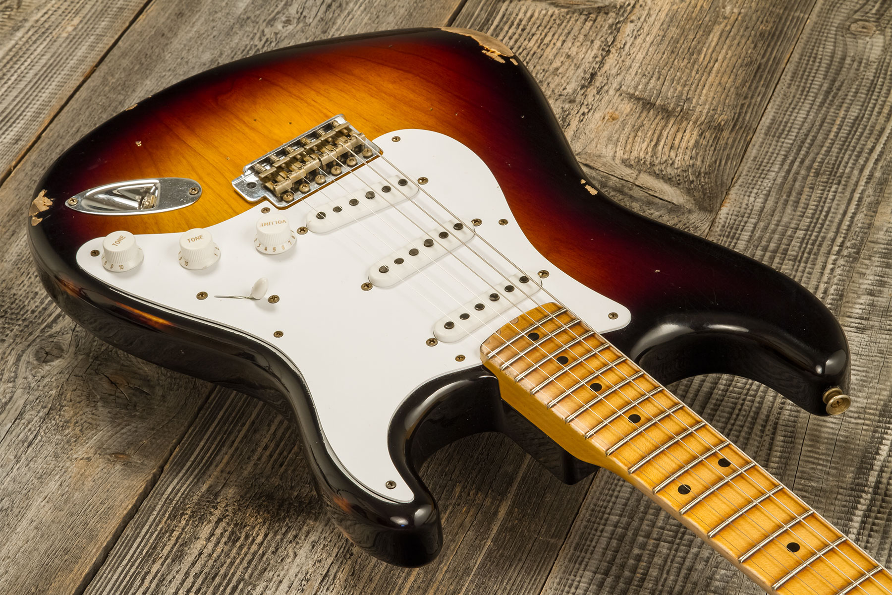 Fender Custom Shop Strat 1954 70th Anniv. 3s Trem Mn #xn4888 - Heavy Relic 2-color Sunburst - Guitare Électrique Forme Str - Variation 2