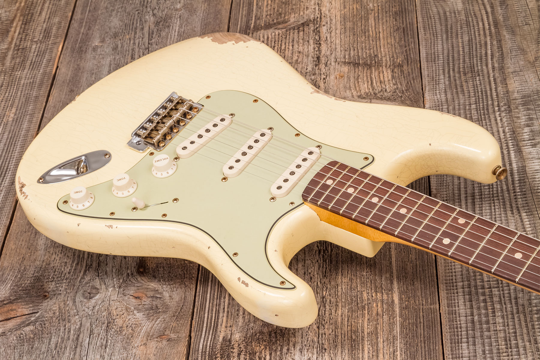 Fender Custom Shop Strat 1959 3s Trem Rw #r133800 - Relic Antique Vintage White - Guitare Électrique Forme Str - Variation 2