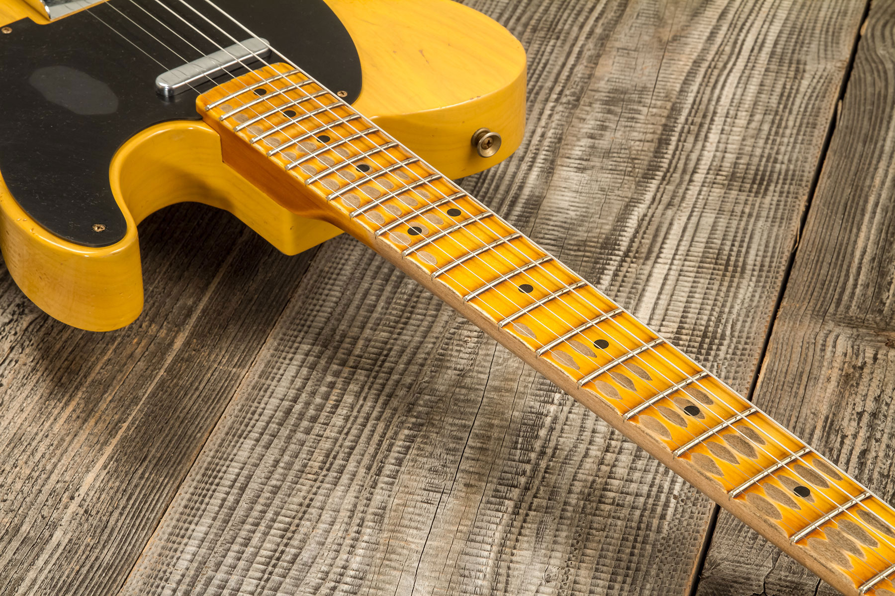 Fender Custom Shop Tele 1952 2s Ht Mn #r138660 - Heavy Relic Butterscotch Blonde - Guitare Électrique Forme Tel - Variation 4