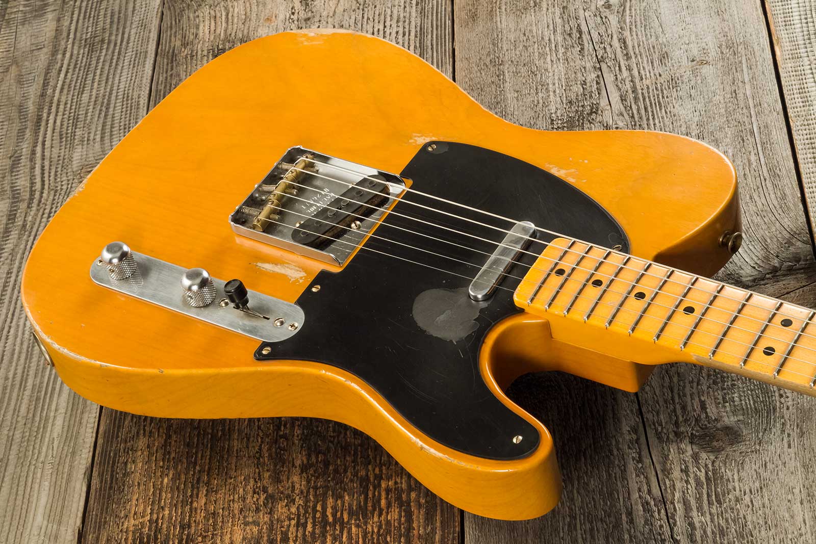 Fender Custom Shop Tele 1952 Masterbuilt A.hicks 2s Ht Mn #r126811 - Relic Smoked Butterscotch Blonde - Guitare Électrique Forme Tel - Variation 3