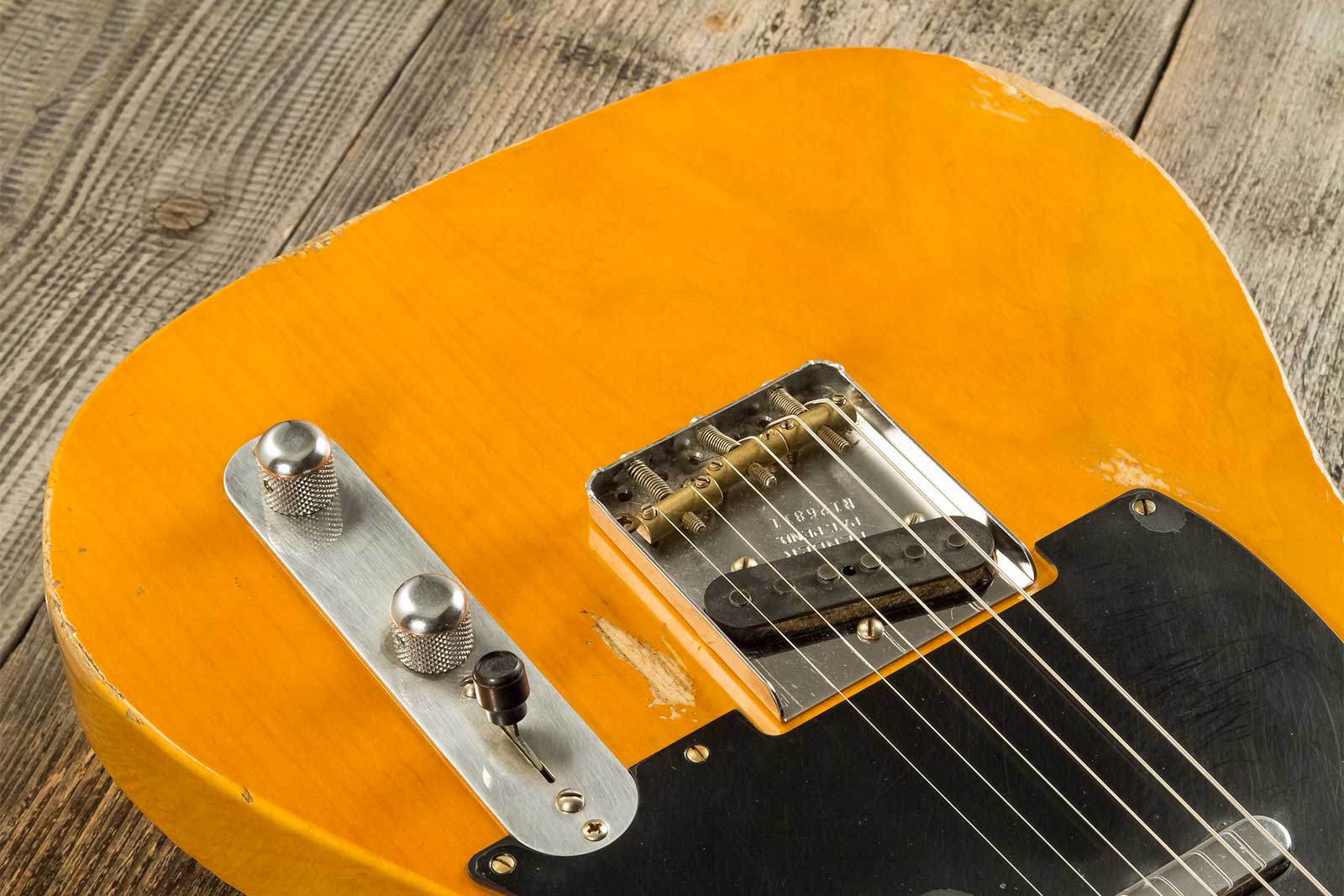 Fender Custom Shop Tele 1952 Masterbuilt A.hicks 2s Ht Mn #r126811 - Relic Smoked Butterscotch Blonde - Guitare Électrique Forme Tel - Variation 4