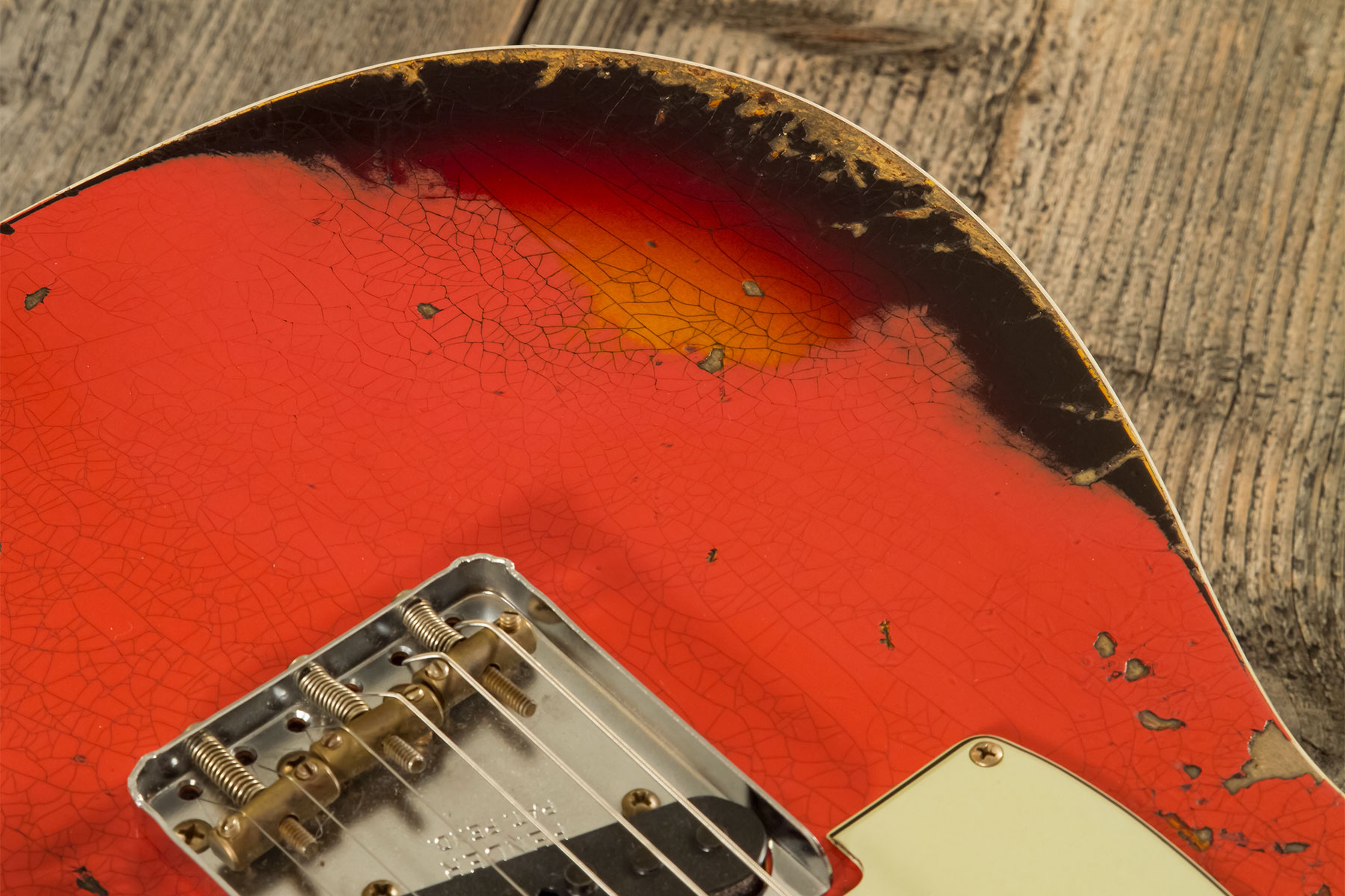 Fender Custom Shop Tele Custom 1960 2s Ht Rw - Heavy Relic Tahitian Coral O. 3-color Sunburst - Guitare Électrique Forme Tel - Variation 4