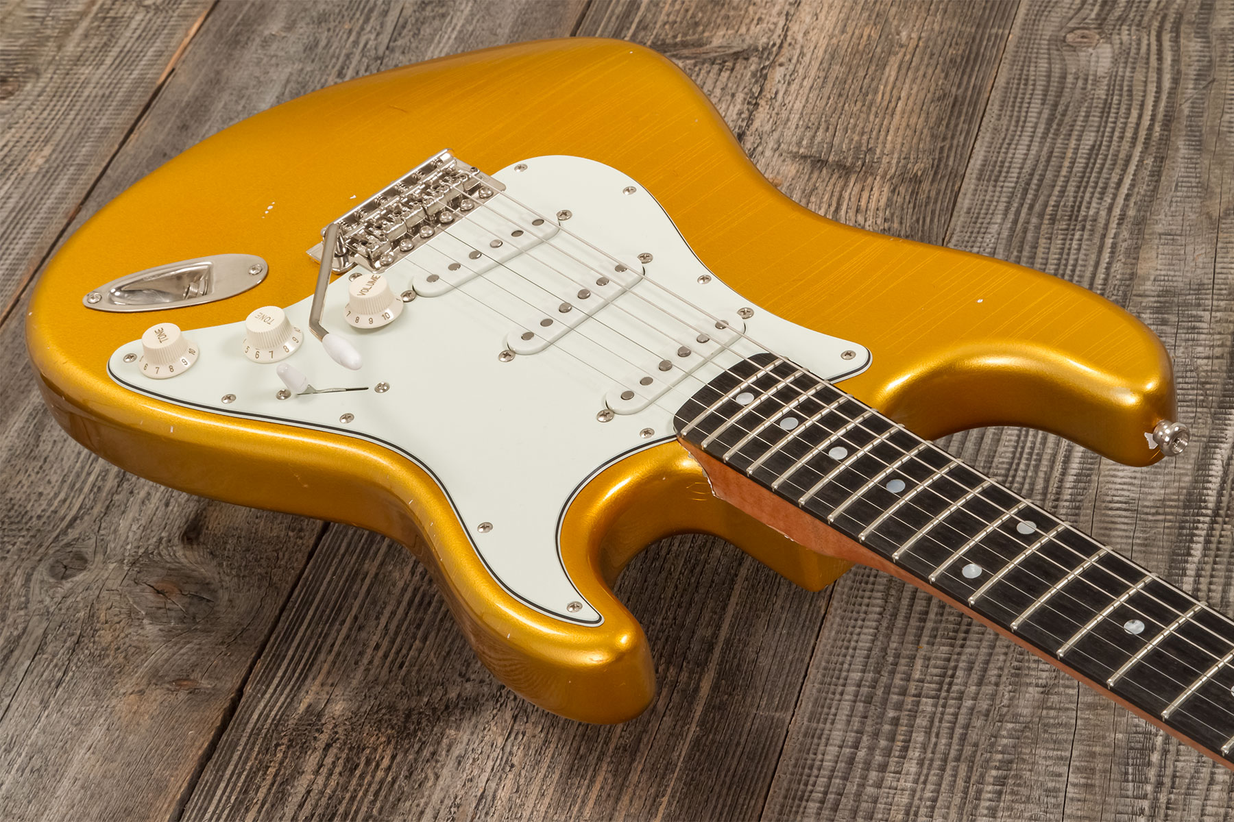 Folreden Guitars Custom Order Strat 3s Trem Rw #090815 - Relic Golden Yellow Sparkle - Guitare Électrique Forme Str - Variation 2