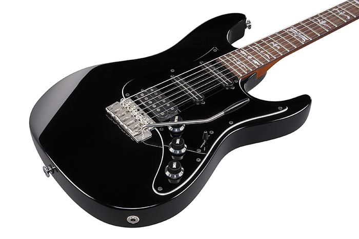 Ibanez Andy Timmons Atz300 Bk Jap Signature 3h Dimarzio Trem Rw - Black - Guitare Électrique Signature - Variation 2