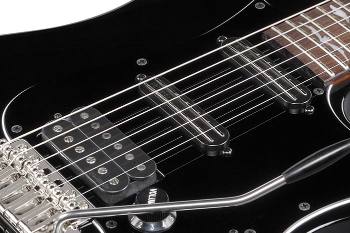 Ibanez Andy Timmons Atz300 Bk Jap Signature 3h Dimarzio Trem Rw - Black - Guitare Électrique Signature - Variation 3