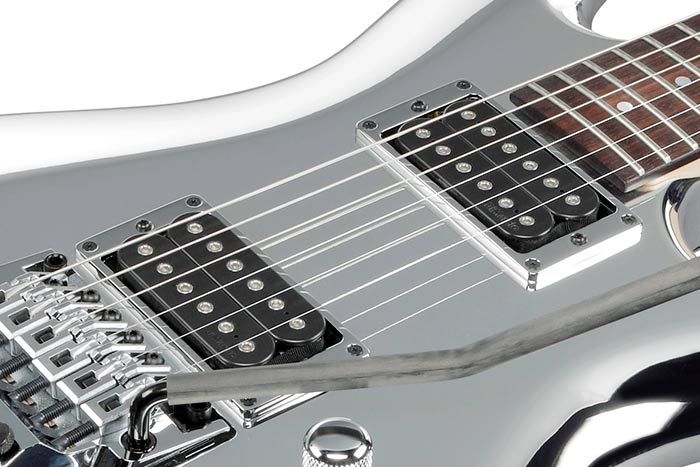 Ibanez Joe Satriani Js3cr Signature Japon - Matte Chrome - Guitare Électrique Forme Str - Variation 1