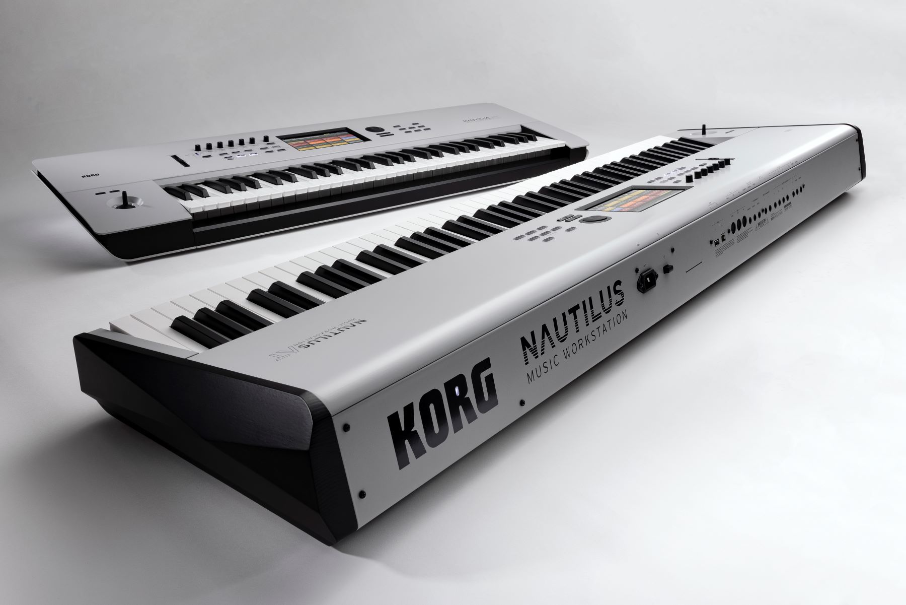 Korg Nautilus 61 At Gray - Workstation - Variation 7