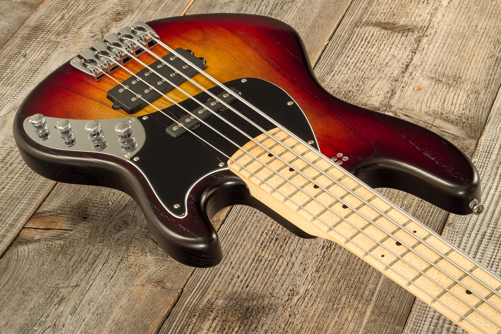 Sandberg California Tm5 Sl Superlight 5c All Active Mn - 3-tone Sunburst - Basse Électrique Solid Body - Variation 2